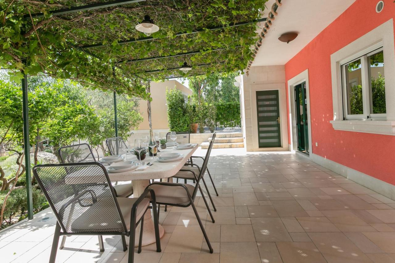 Apartment Vila Volicija Makarská Exteriér fotografie